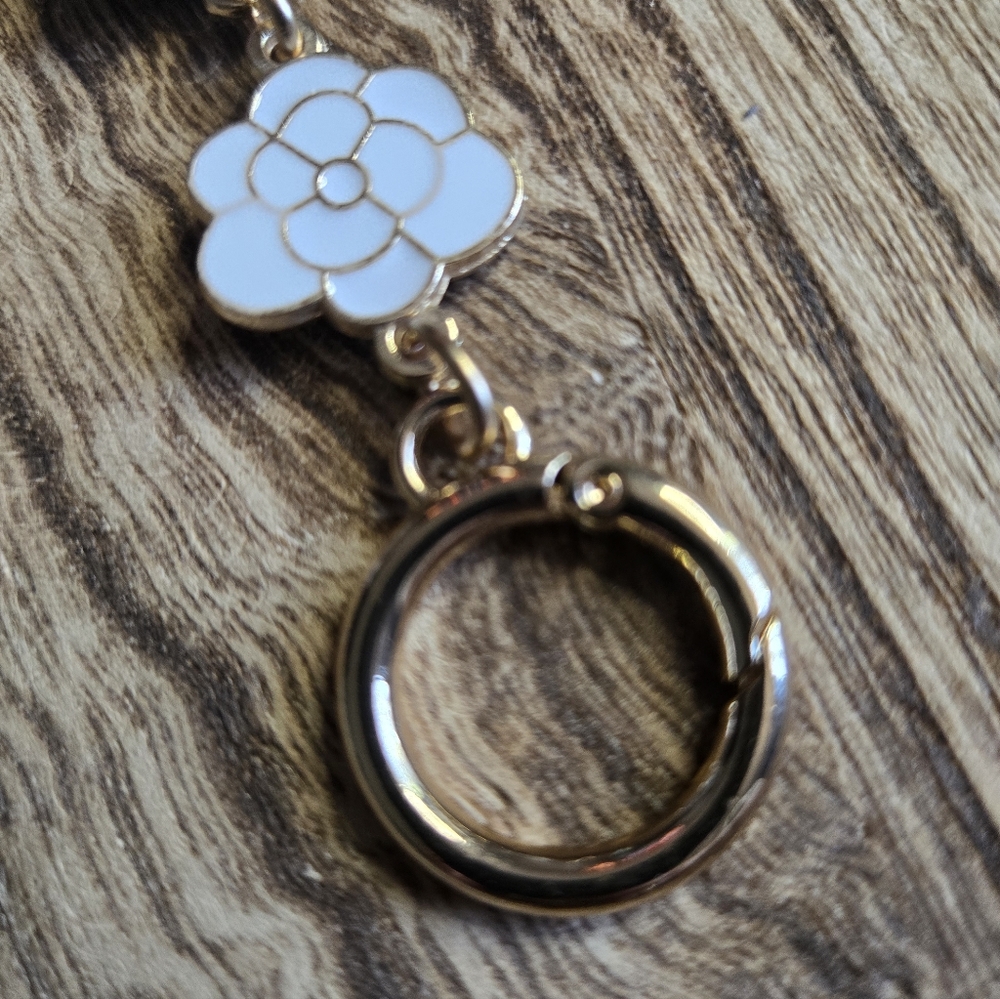 Camilia Chain Extender - Picture 2 of 2